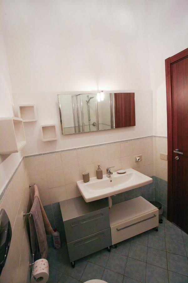 Casa Dafne Apartamento Livorno Exterior foto